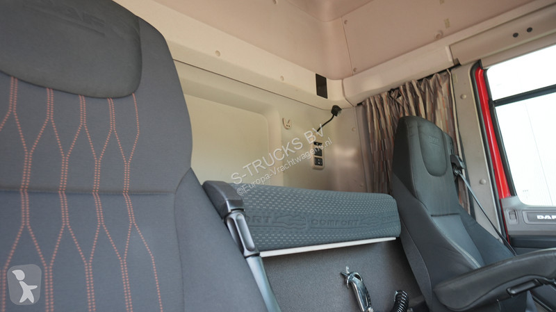 جرار DAF 410 tractor unit