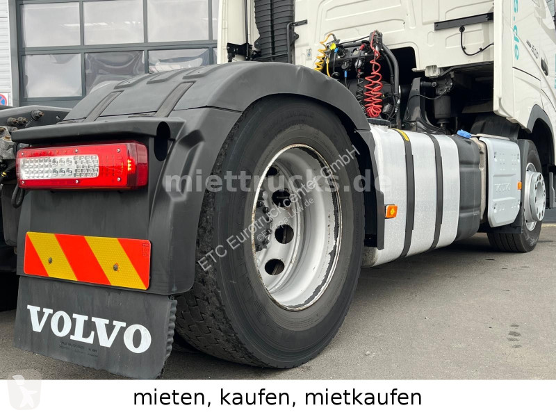 Влекач Volvo 500 Globe Mietkauf 1525 Euro mtl.