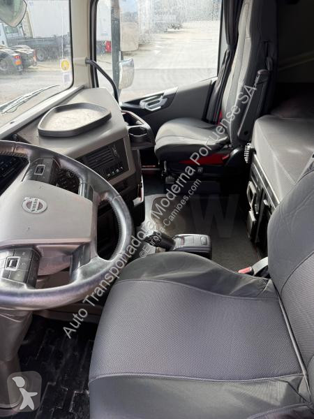 Traktor Volvo 500