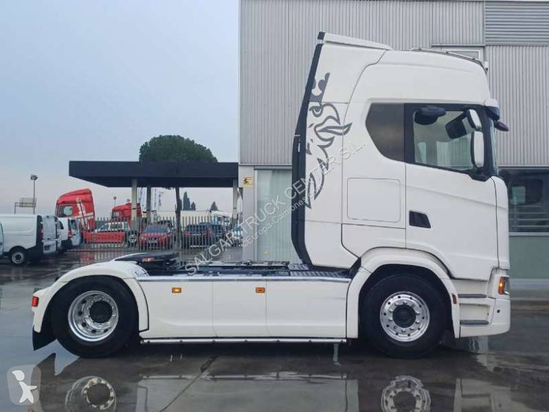 جرار Scania
