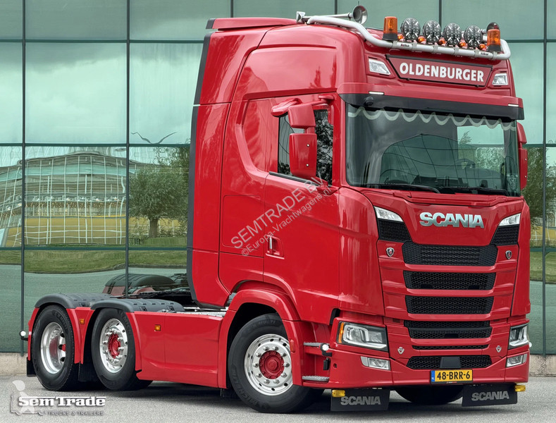 Tracteur Scania S520 V8 NGS EURO 6D KING FULL...