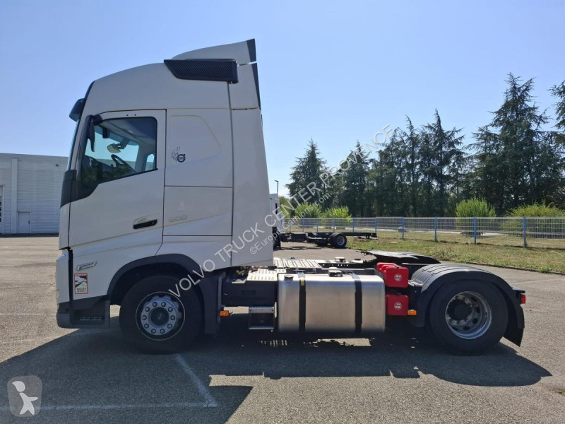 Tracteur Volvo 500