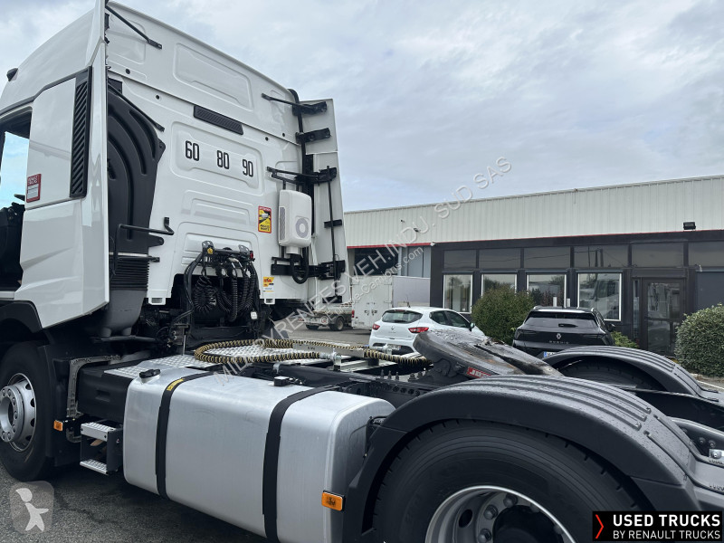 جرار Renault