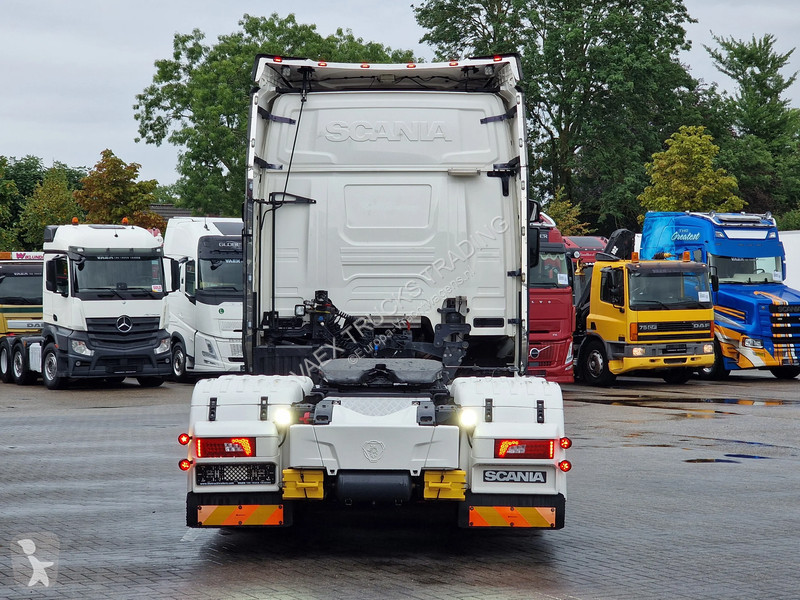 Cap tractor Scania R590 V8 NGS Highline 6x2 -...