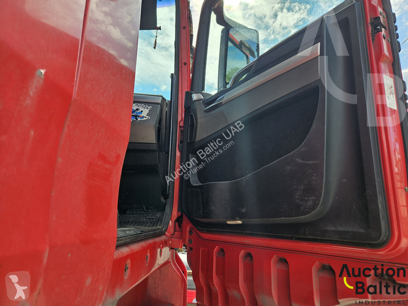 Cap tractor MAN 18.440