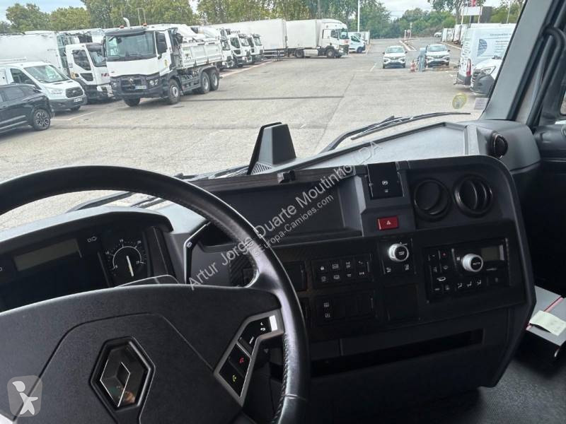 Tracteur Renault