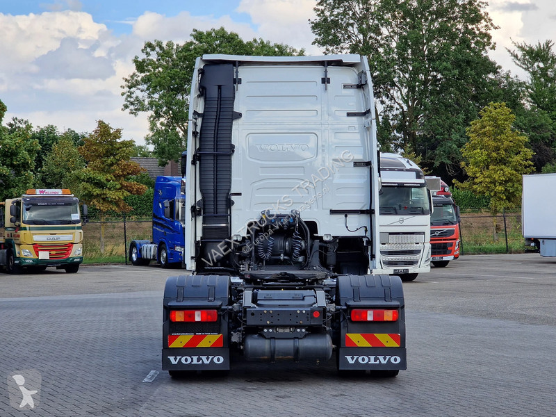 Tracteur Volvo 13460 Globetrotter XL 4x2 - I...