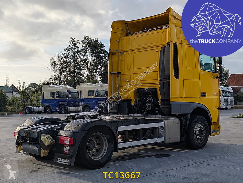 Tracteur DAF 440