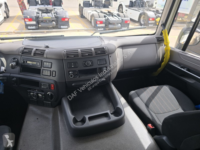 Cabeza tractora DAF CF  FT 4X2