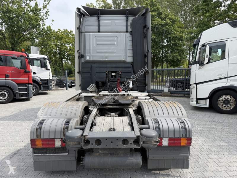 Tracteur Mercedes MP3 1846 LS Megaspace