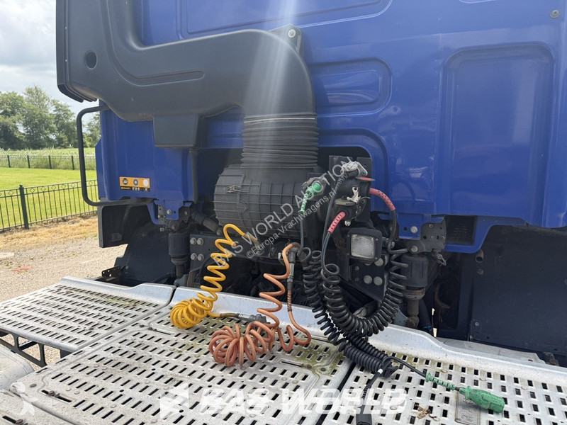 Cabeza tractora DAF 400