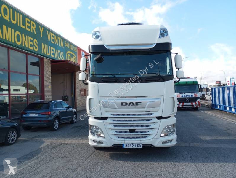Traktor DAF 530 FT