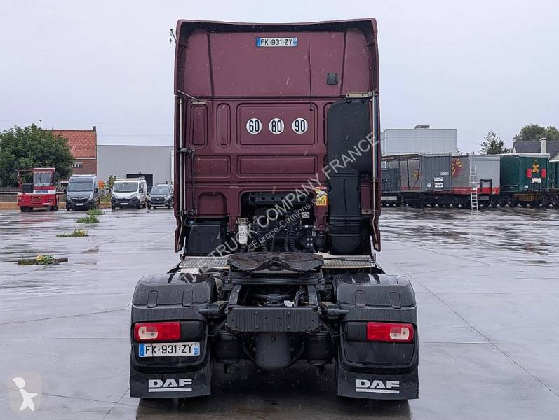 Cabeza tractora DAF