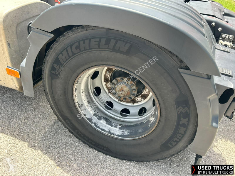 Cabeza tractora Renault