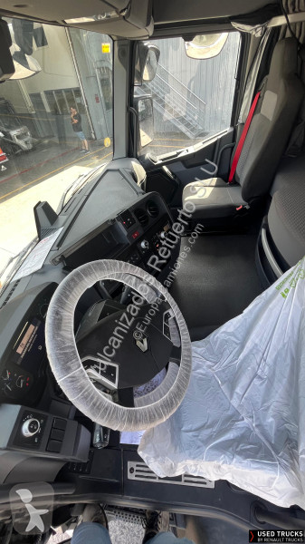 Cabeza tractora Renault