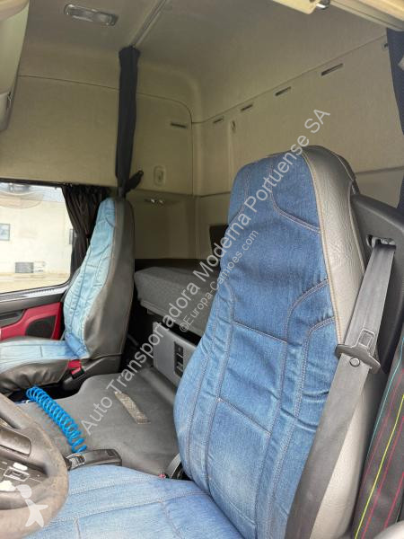 Tracteur Volvo 500