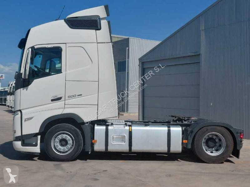 Cabeza tractora Volvo