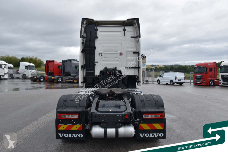 Cabeza tractora Volvo FH 460 LED 2 Tanks 1.305...