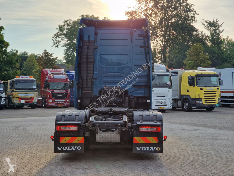 Trekker Volvo 13540 Globetrotter XL 6x2 -...