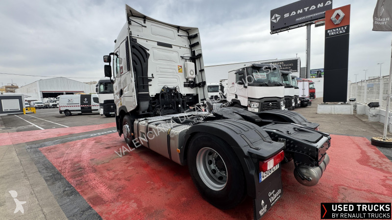 Cabeza tractora Renault