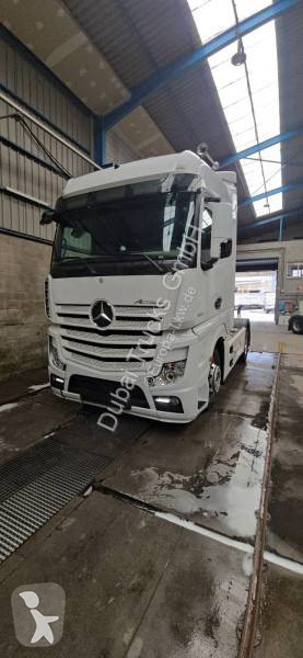 Cabeza tractora Mercedes 1851 LS