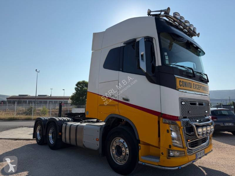 Cabeza tractora Volvo 750