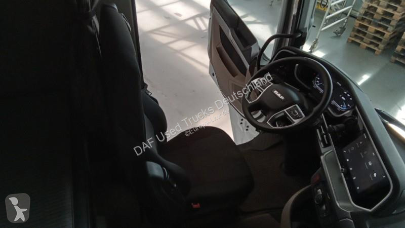 Nyergesvontató DAF 480 FT 4X2