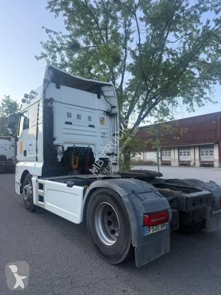 Cabeza tractora MAN 18.460