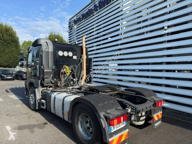 Cabeza tractora Volvo