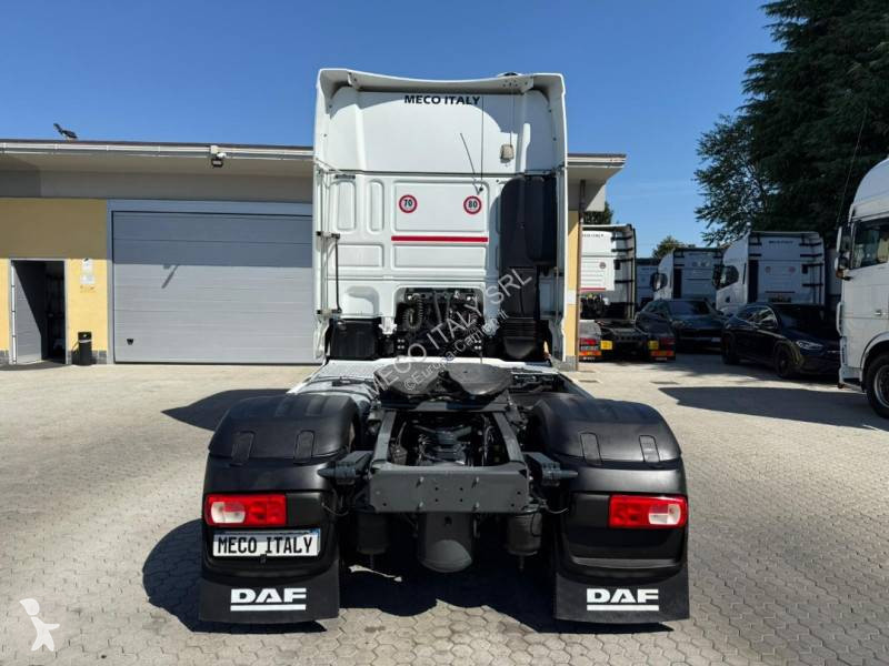 Tahač DAF 480