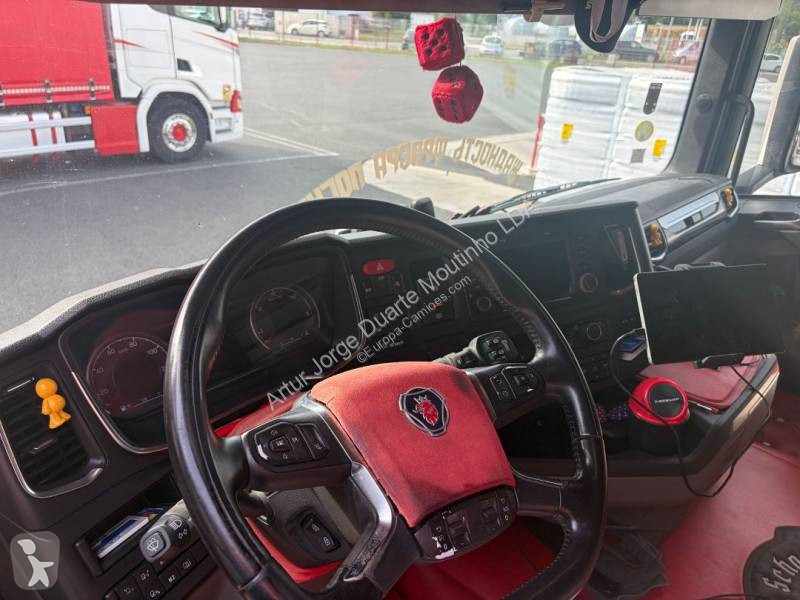 Tahač Scania 450