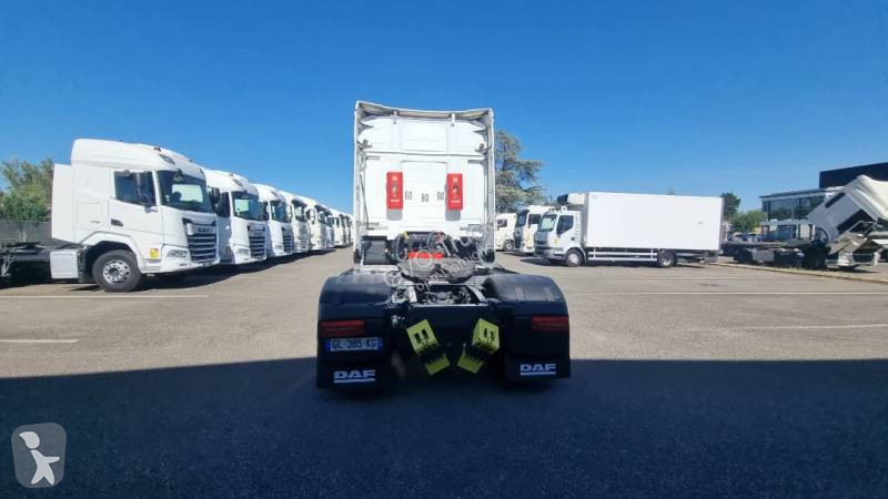 Тягач DAF 530 FT