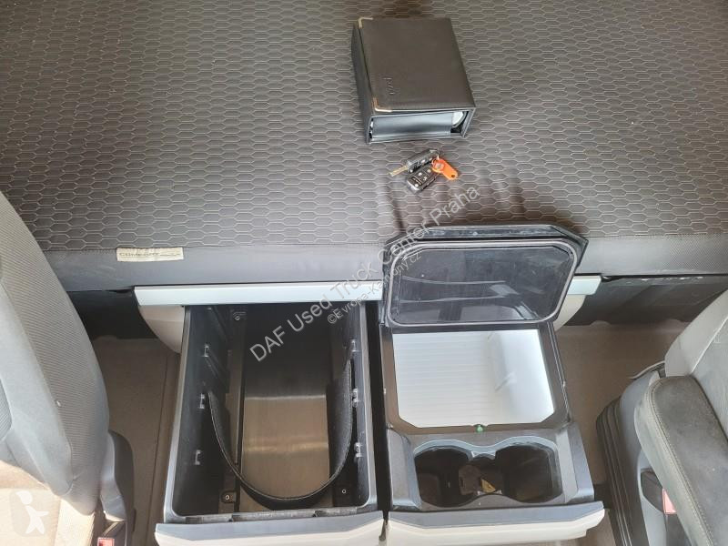 Tahač DAF 480 FT LOW DECK 4X2