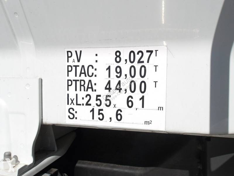 Cabeza tractora Iveco 440 S 46
