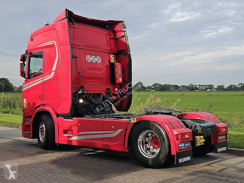 Cabeza tractora Scania