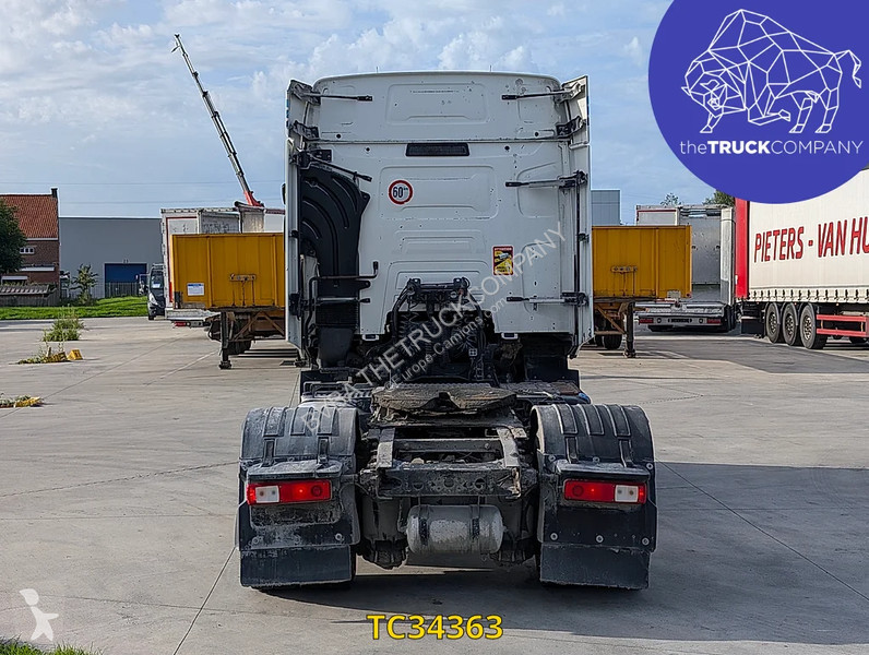 Tahač Renault T 460