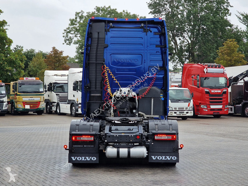 Cabeza tractora Volvo 13500 XL Aero - I...