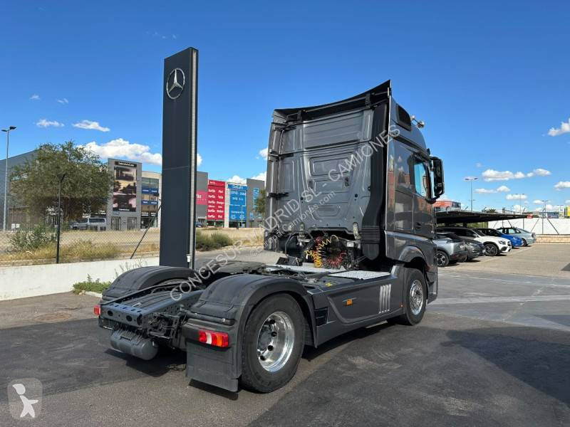 Cabeza tractora Mercedes 1851 LS