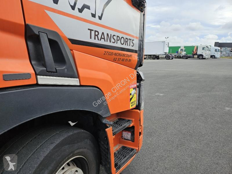 Cabeza tractora Renault 460 Gamme T