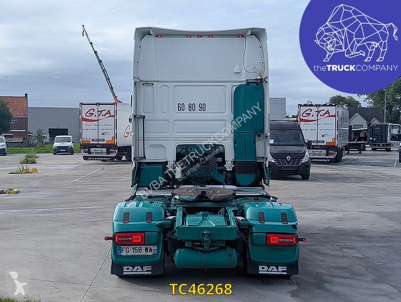 Тягач DAF 530