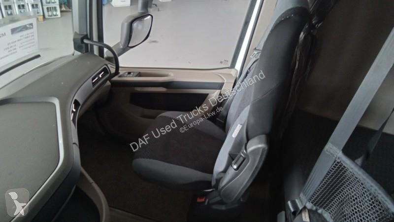 Tahač DAF 530 FT LOW DECK 4X2