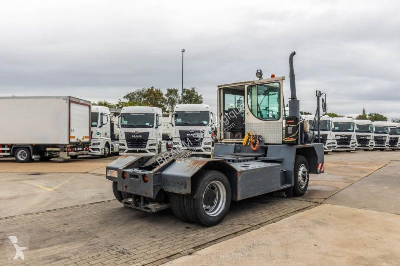 Tahač MOL  YT200- 10.307 H-TERMINAL