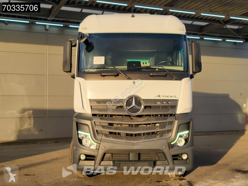 Cabeza tractora Mercedes 1845 4X2 StreamSpace...