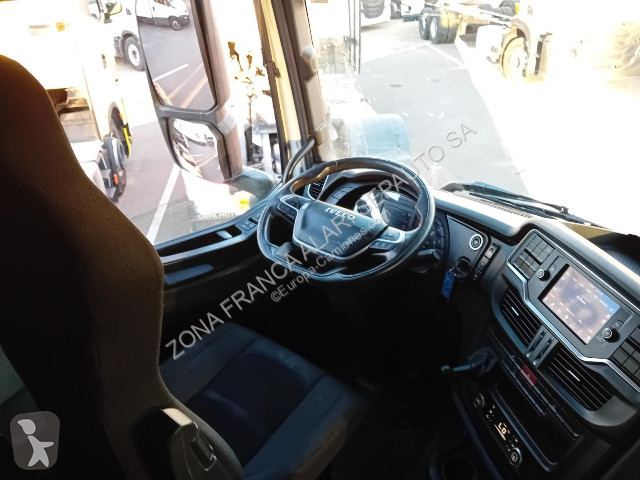 Cabeza tractora Iveco Stralis AS440S49T/P