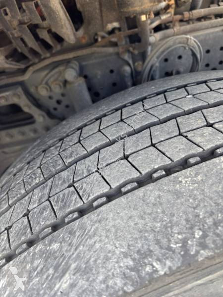 Cabeza tractora Mercedes 1843 LS
