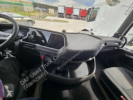 Nyergesvontató DAF n 480 FT 4X2