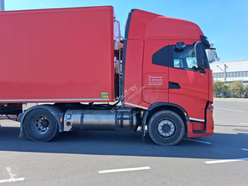 Cabeza tractora Iveco