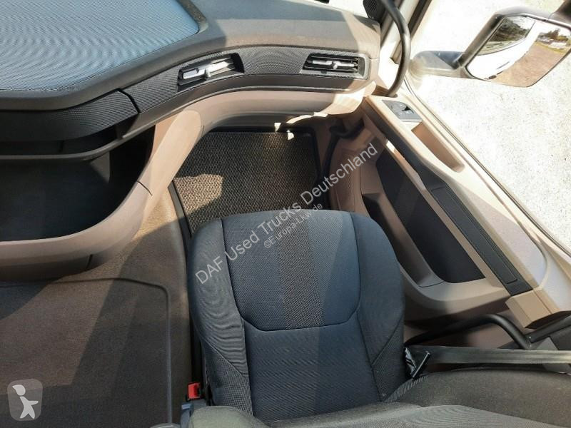 Тягач DAF 530 FT LOW DECK 4X2