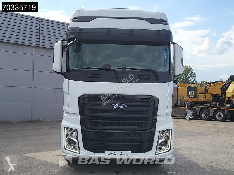 Tractor Ford F-Max 500 4X2 2x Tanks Navi PTO ACC