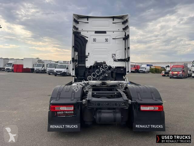 Tractor Renault